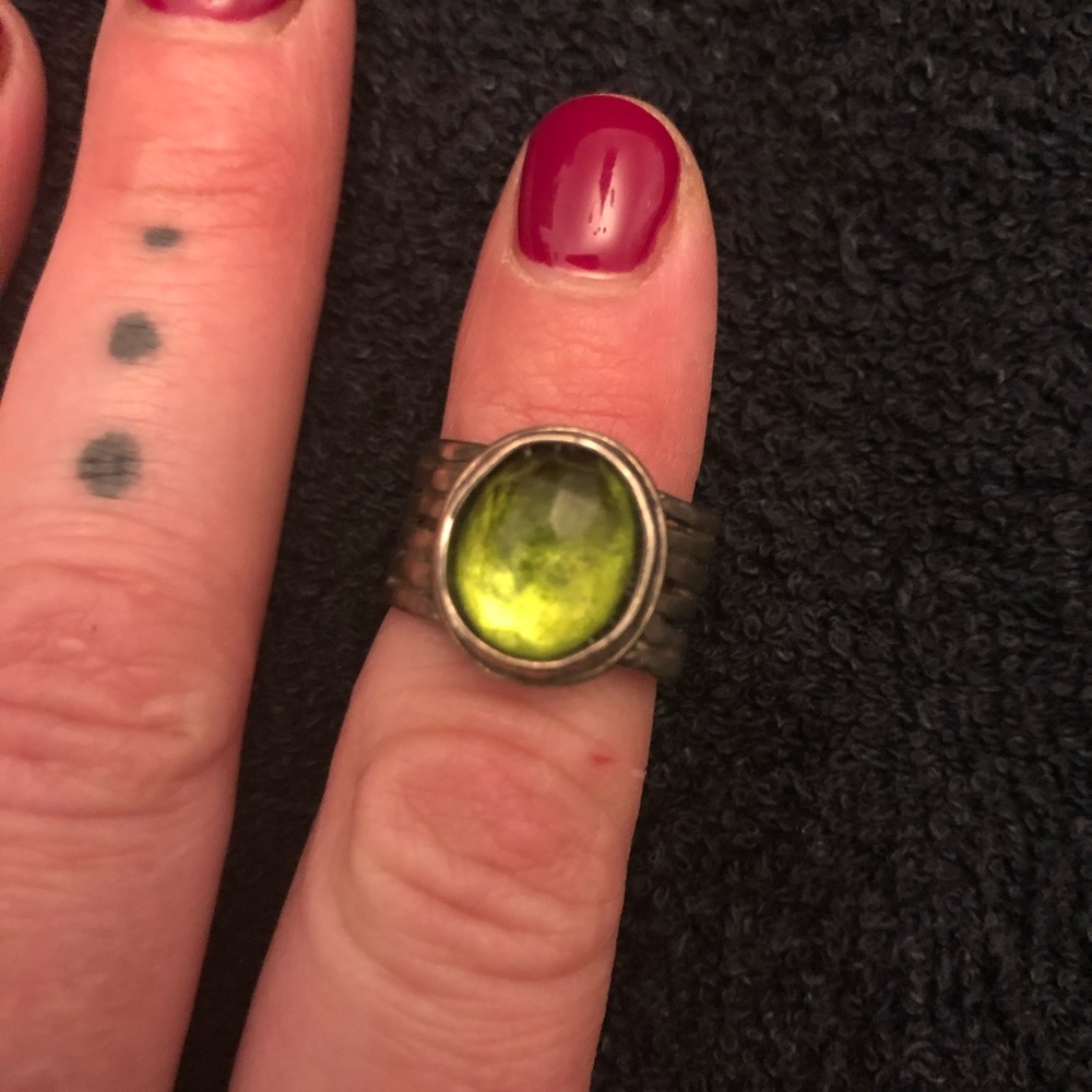 Silpada stearling silver green glass ring size 6